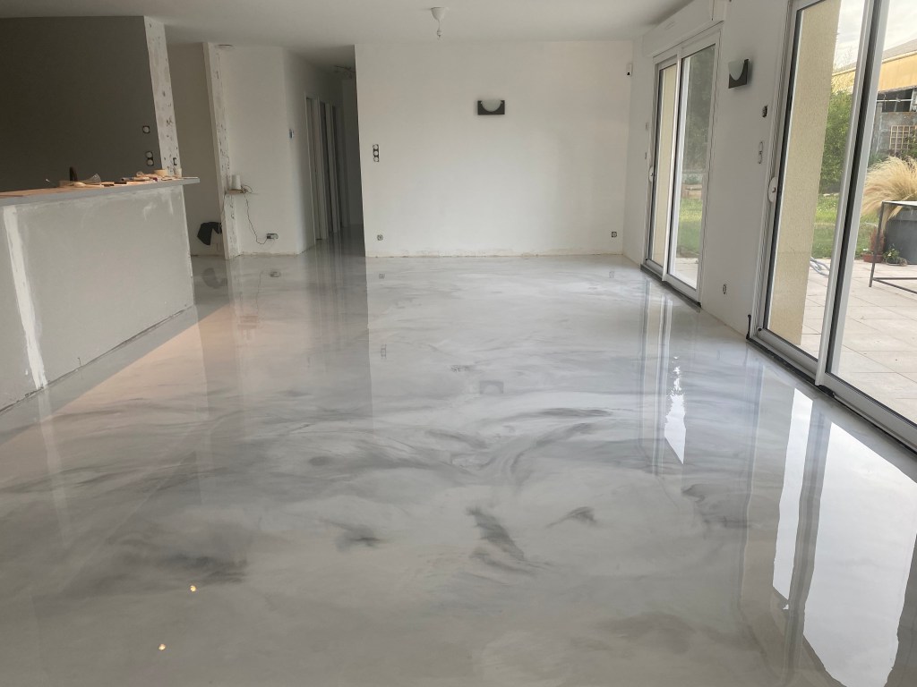 Résine Époxy sol décoratif 